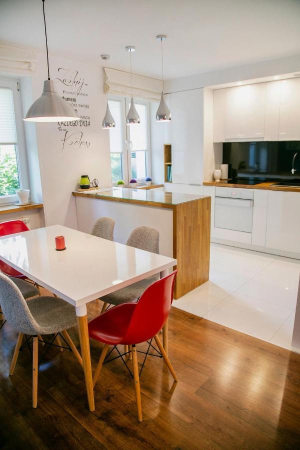 Best Apartment Тарнув Экстерьер фото