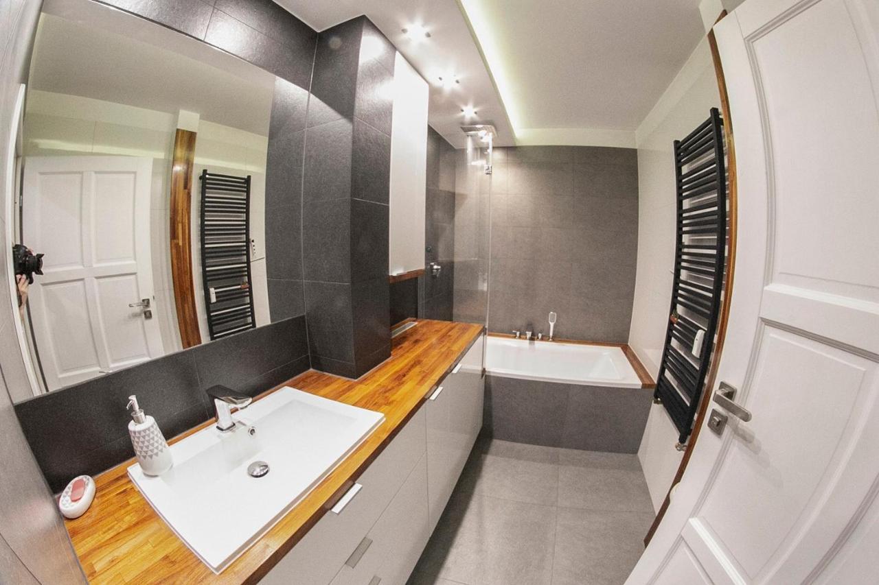 Best Apartment Тарнув Экстерьер фото